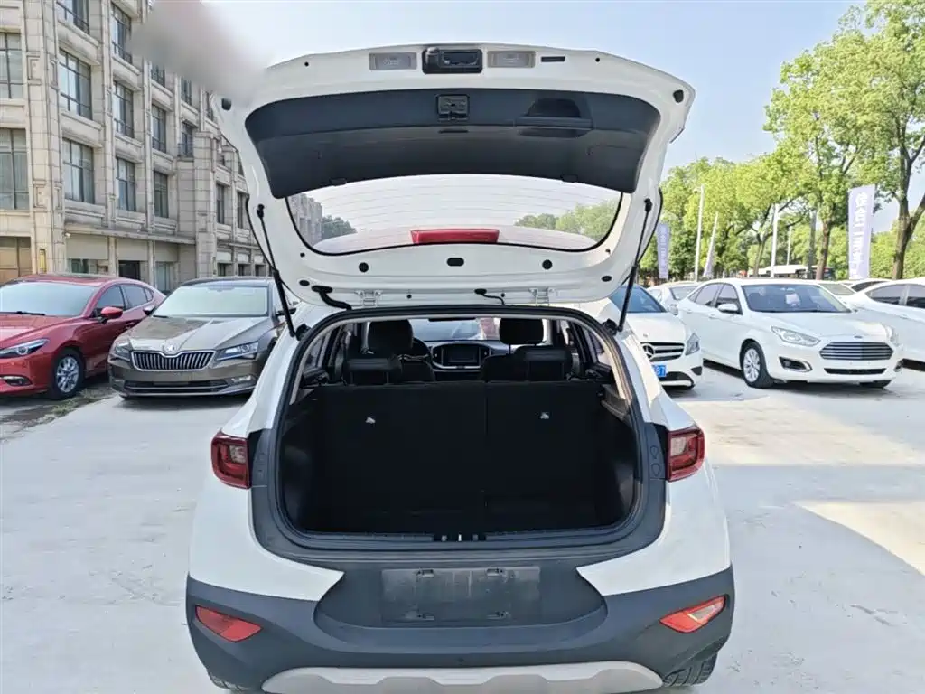 Kia KX1 2019 — фото 19