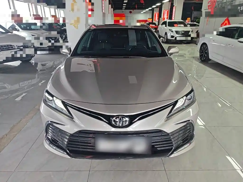 Toyota Camry 2022