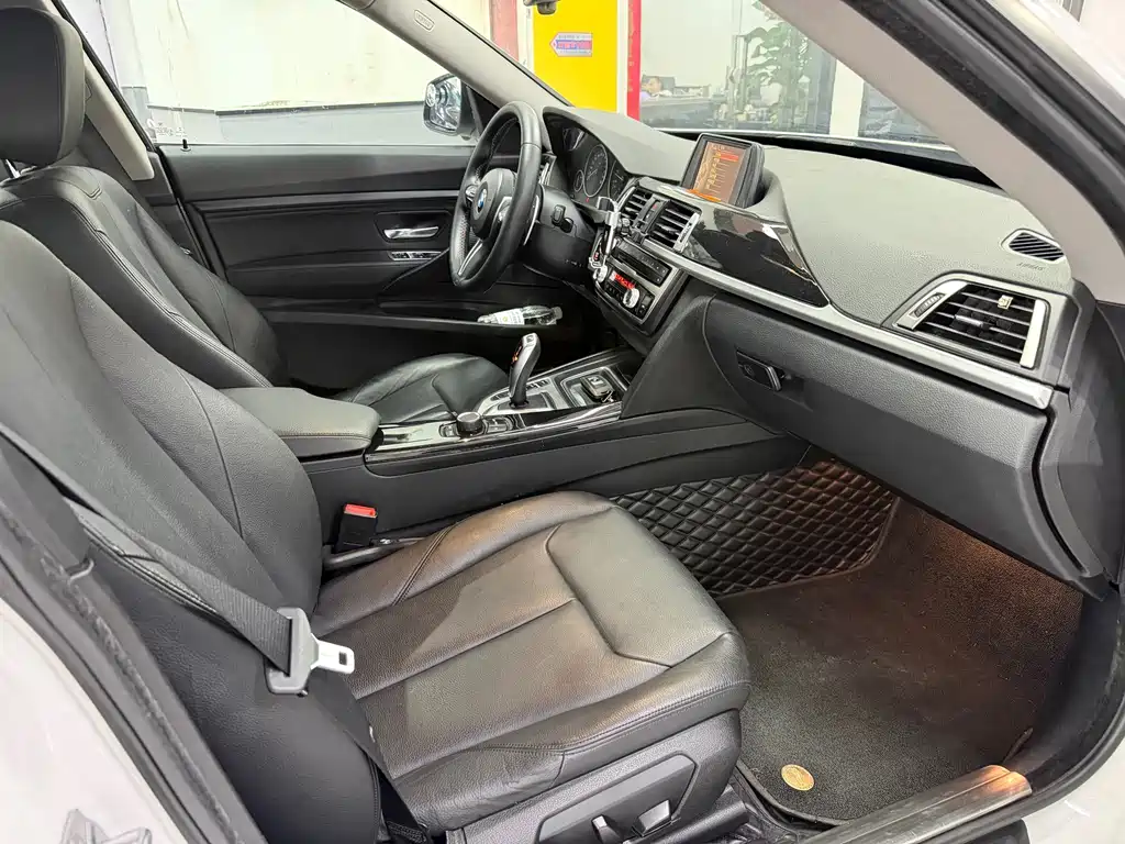 BMW 3 Series GT 2015 — фото 11