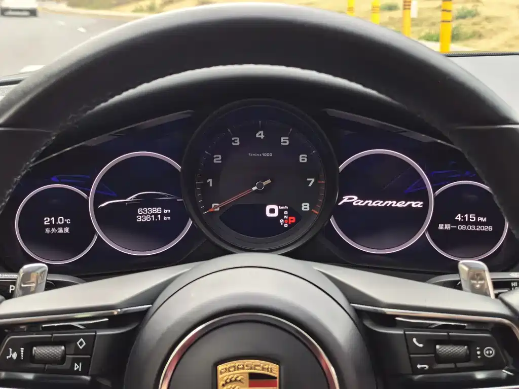 Porsche Panamera 2021 — фото 12