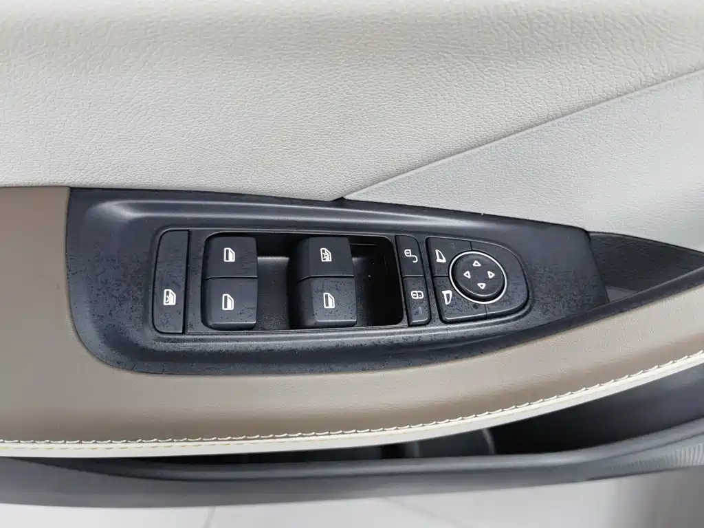 BYD Qin PLUS 2023 — фото 9