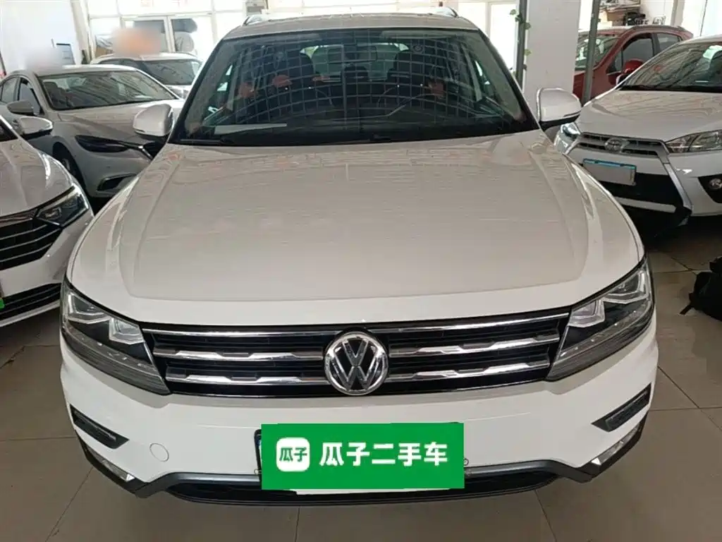Volkswagen Tiguan L 2020 — фото 3