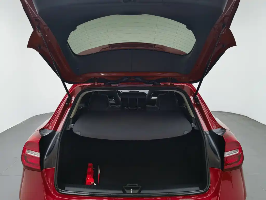 Mercedes-Benz GLA 2015 — фото 16