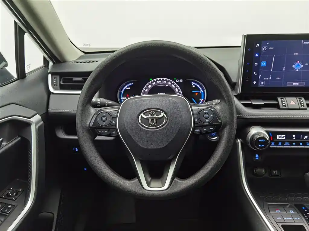 Toyota RAV4 2022 — фото 11
