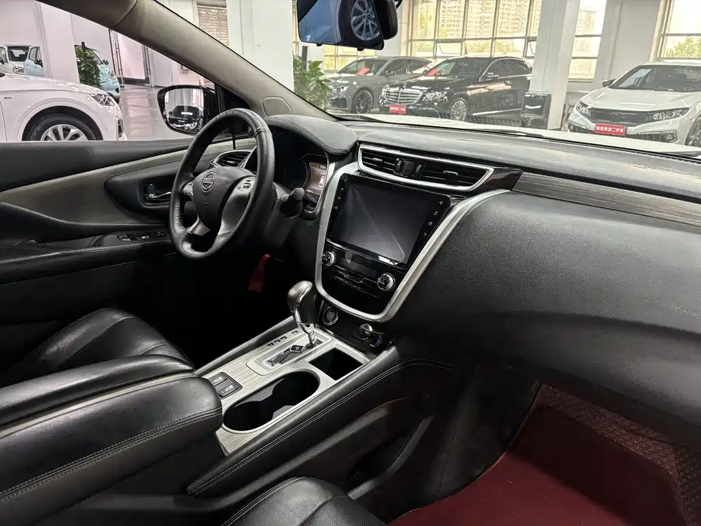 Nissan Murano 2020 — фото 16