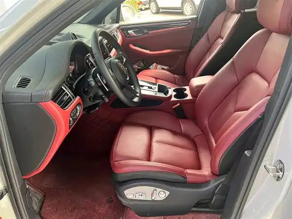 Porsche Macan 2022