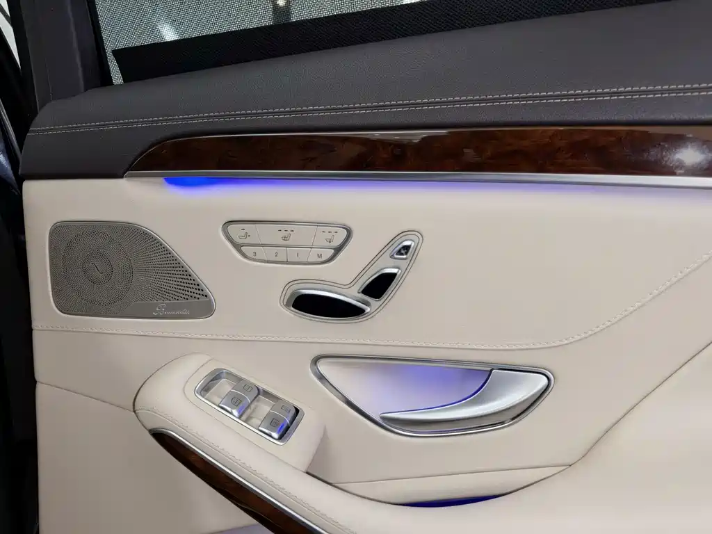 Mercedes-Benz S-Class 2016 — фото 12