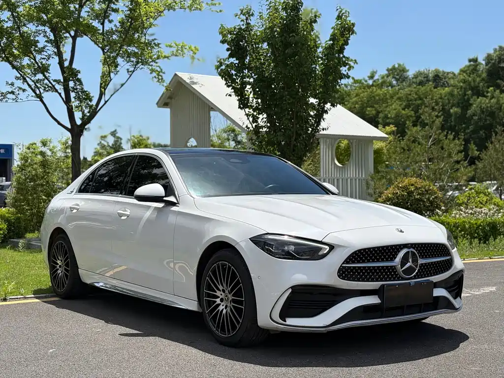 Mercedes-Benz C-Class 2022 — фото 3