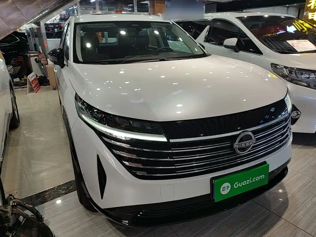 Nissan Teramont 2024