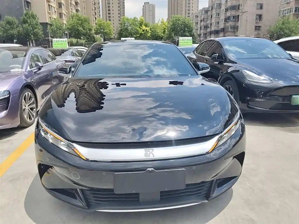 BYD Han 2025 — фото 3