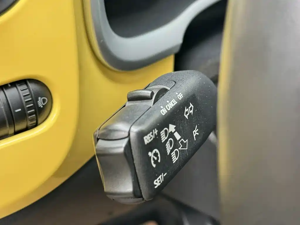 Volkswagen Beetle 2016