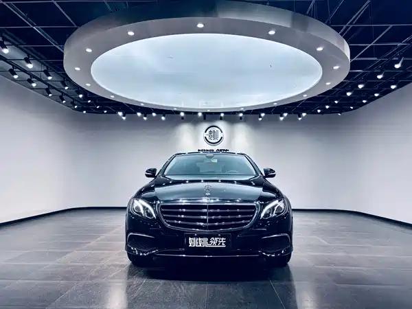 Mercedes-Benz E-Class 2020