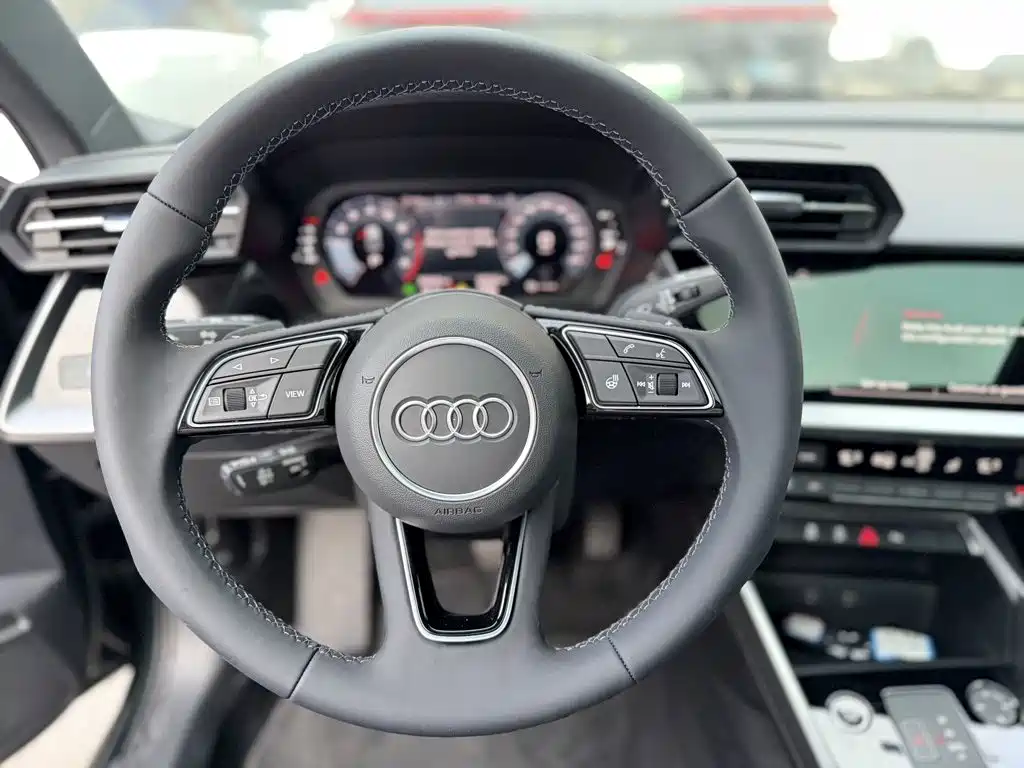 Audi A3 2022 — фото 16