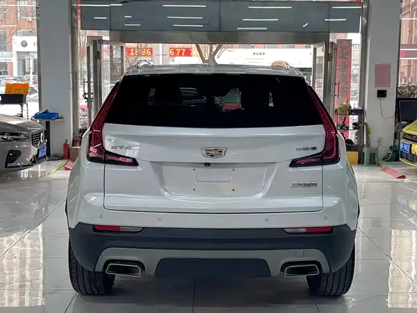 Cadillac XT4 2023