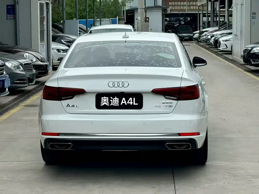 Audi A4L 2017 — фото 8