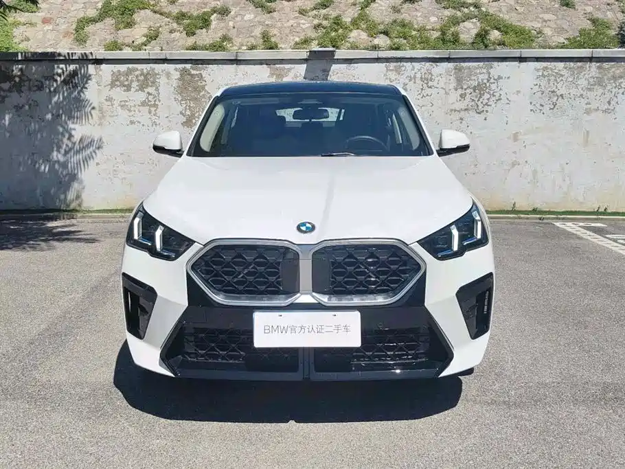 BMW X2 2025