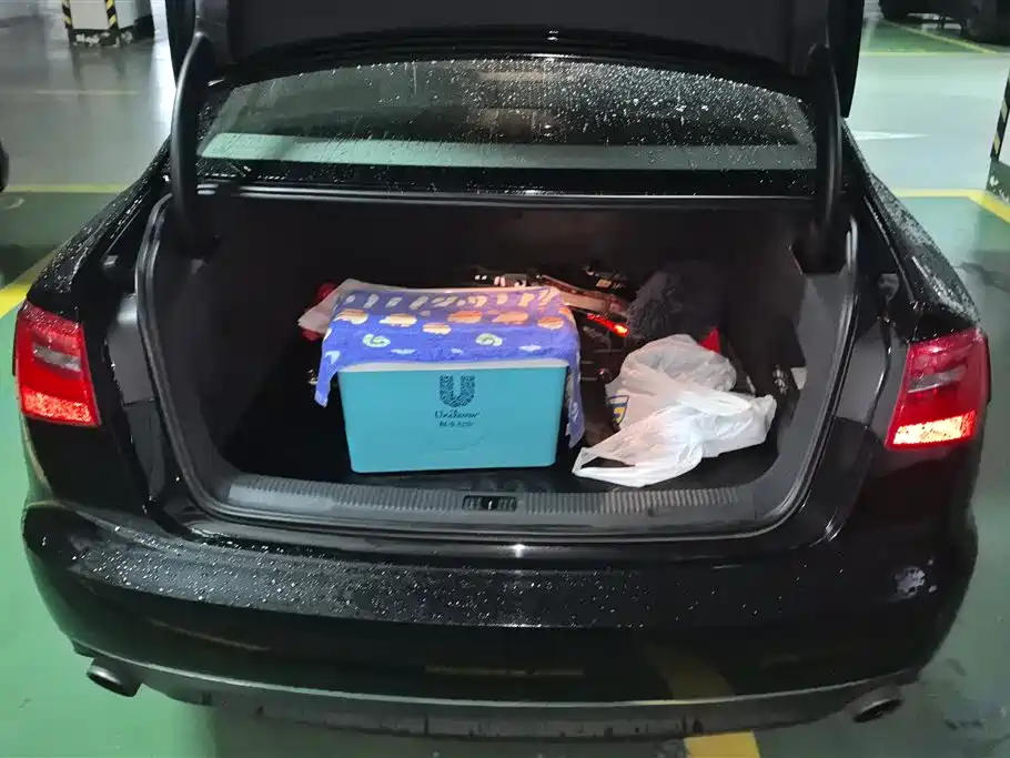 Audi A6L 2012