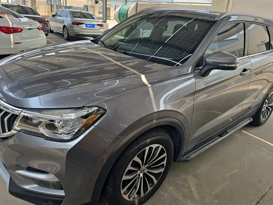 Zhonghua V6 2018