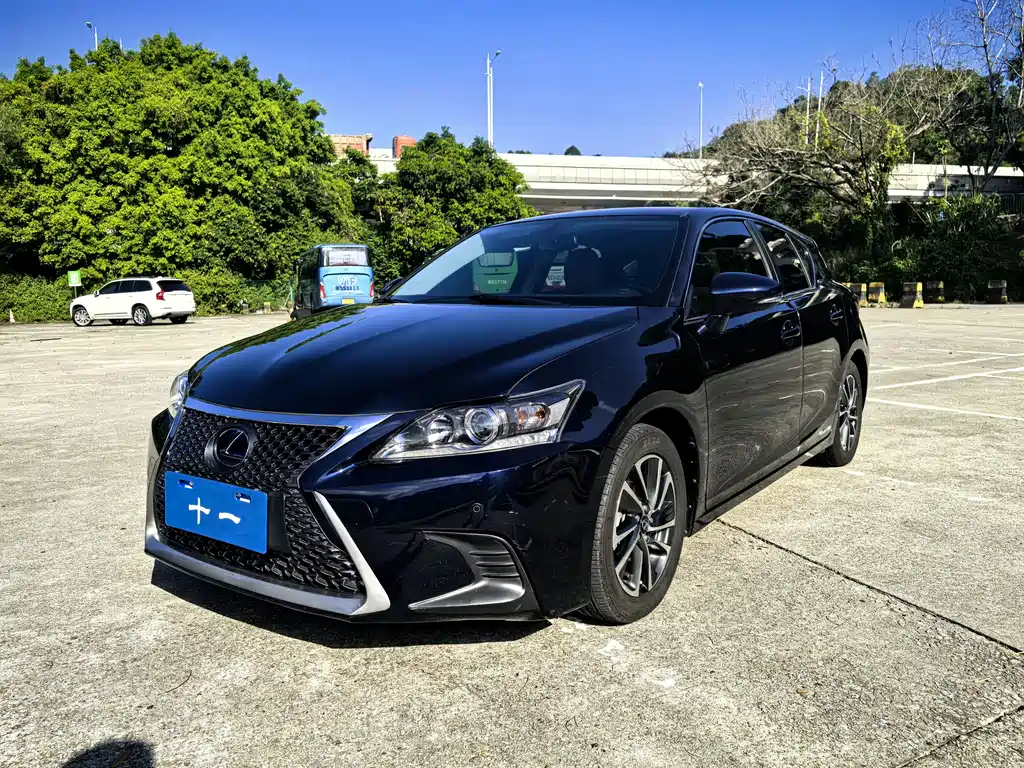 Lexus CT 2019