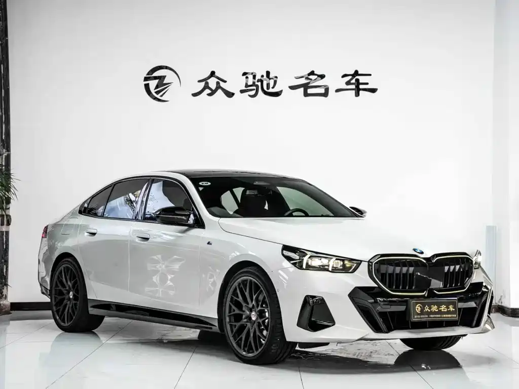 BMW 5 Series 2025