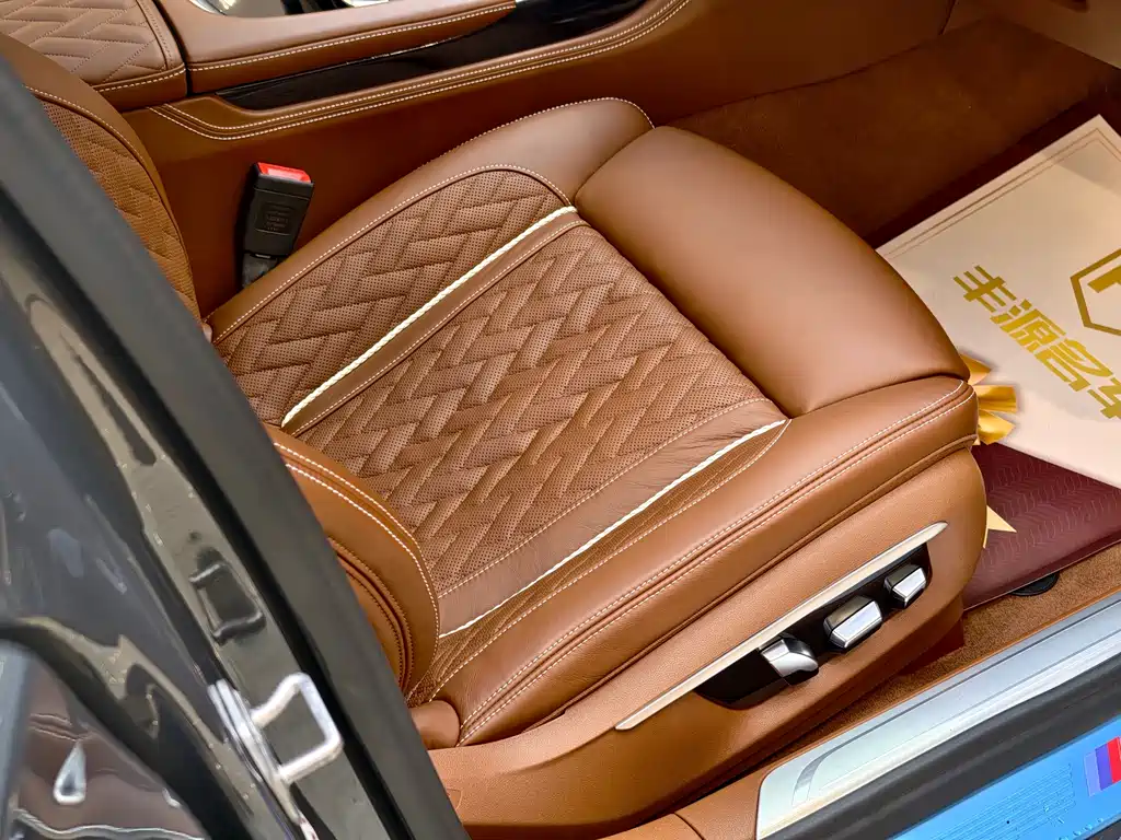 BMW 7 Series 2022 — фото 9