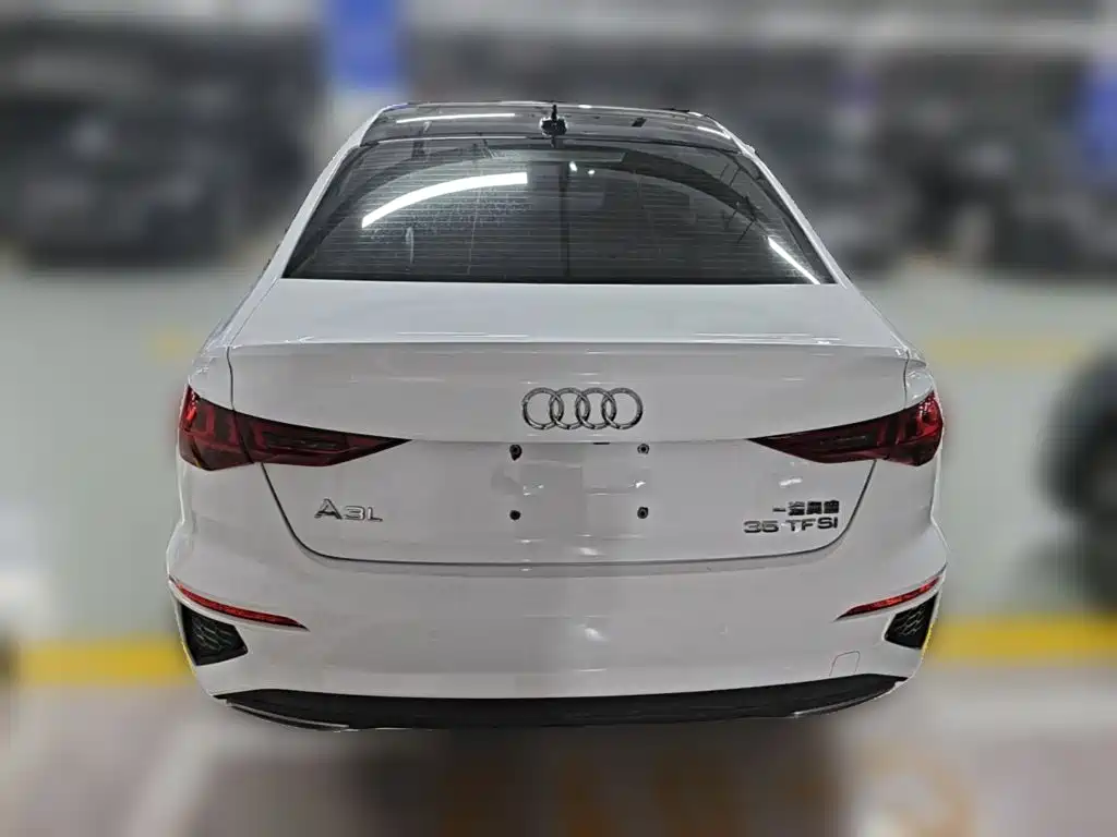 Audi A3 2021 — фото 10