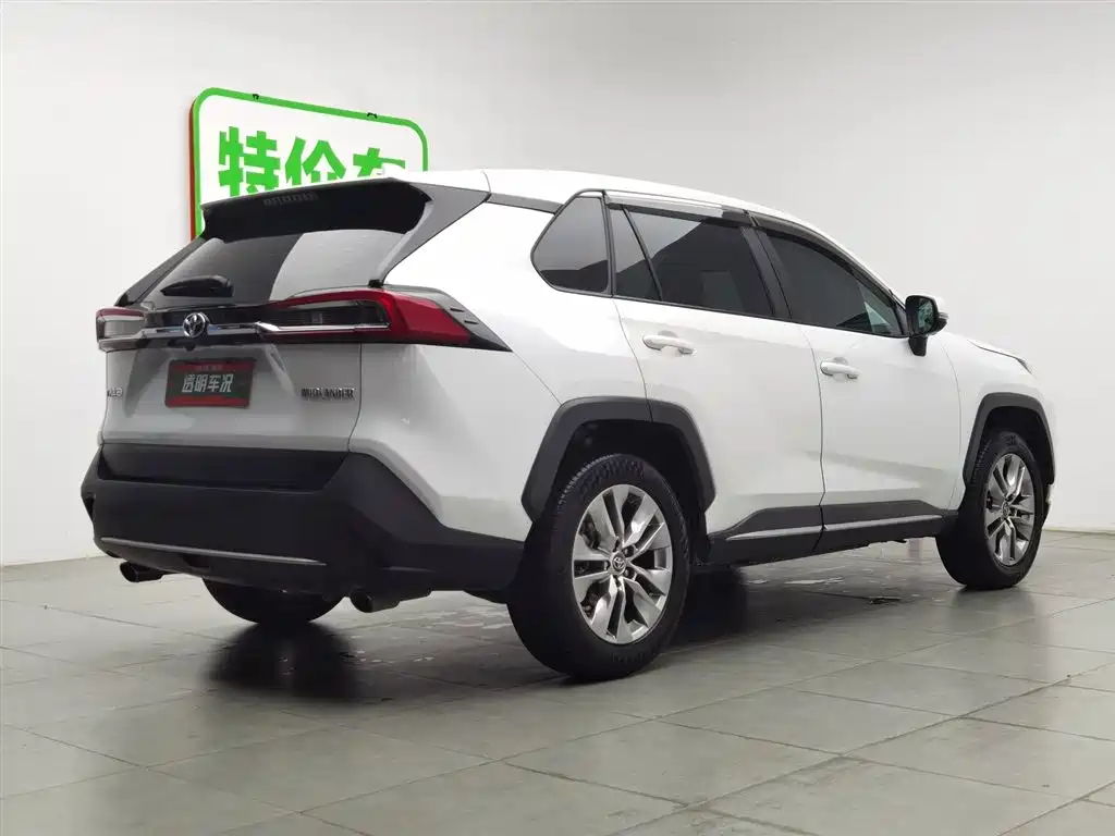 Toyota Wildlander 2022