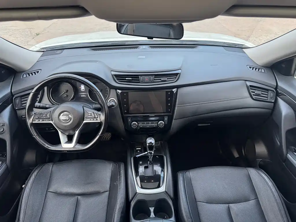 Nissan X-Trail 2020 — фото 6
