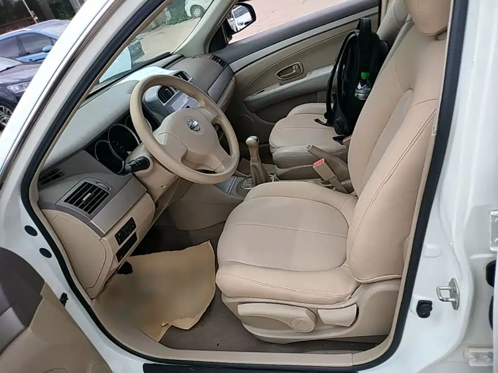 Nissan Sylphy 2016 — фото 15
