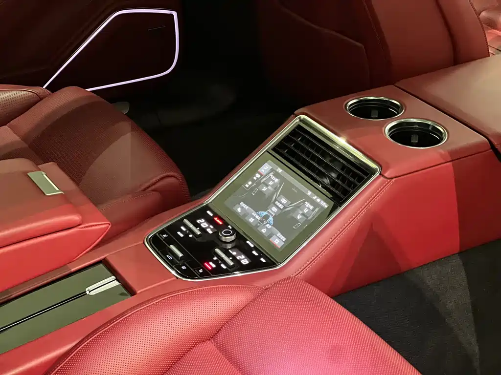 Porsche Panamera 2022 — фото 10