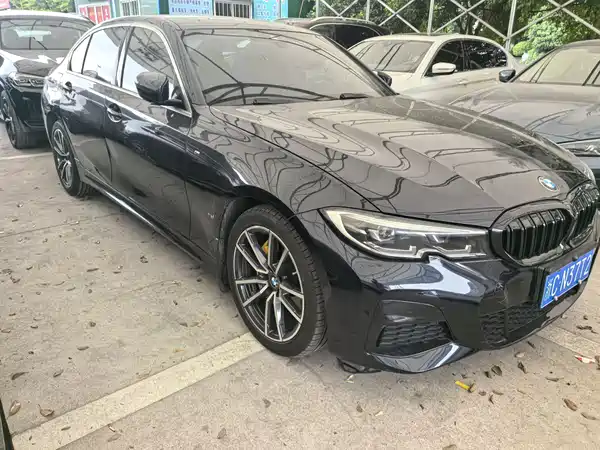 BMW 3 Series 2022