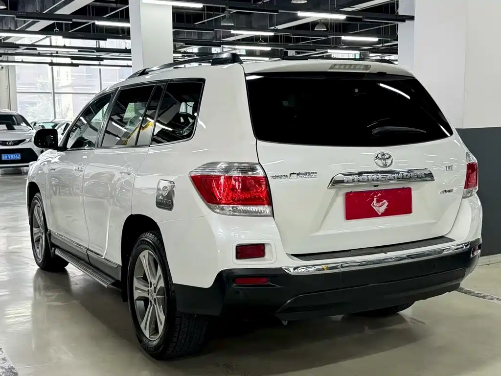 Toyota Highlander 2013