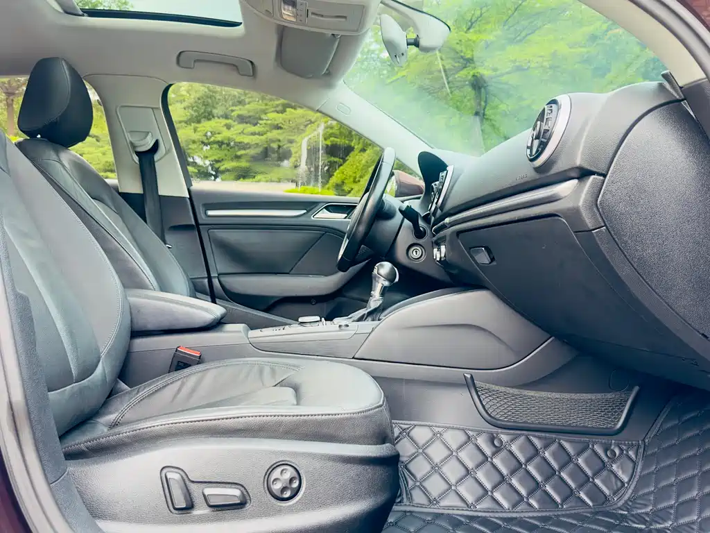 Audi A3 2016 — фото 12