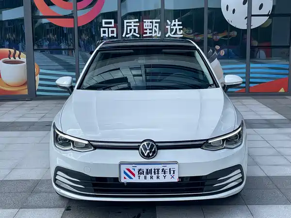 Volkswagen Golf 2023