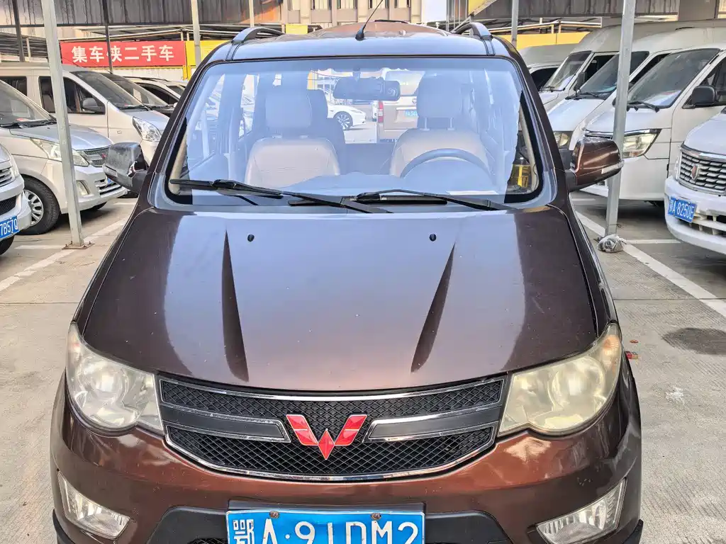 Wuling Hongguang 2016 — фото 3