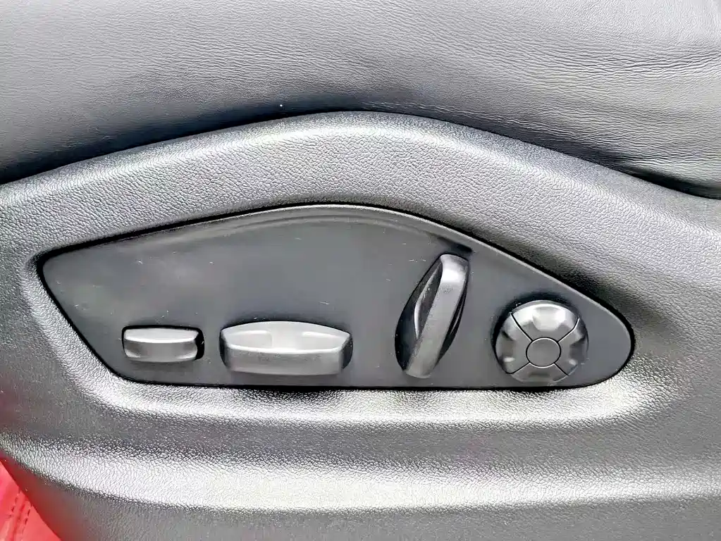 Porsche Cayenne 2024 — фото 20