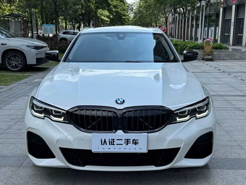 BMW 3 Series 2021
