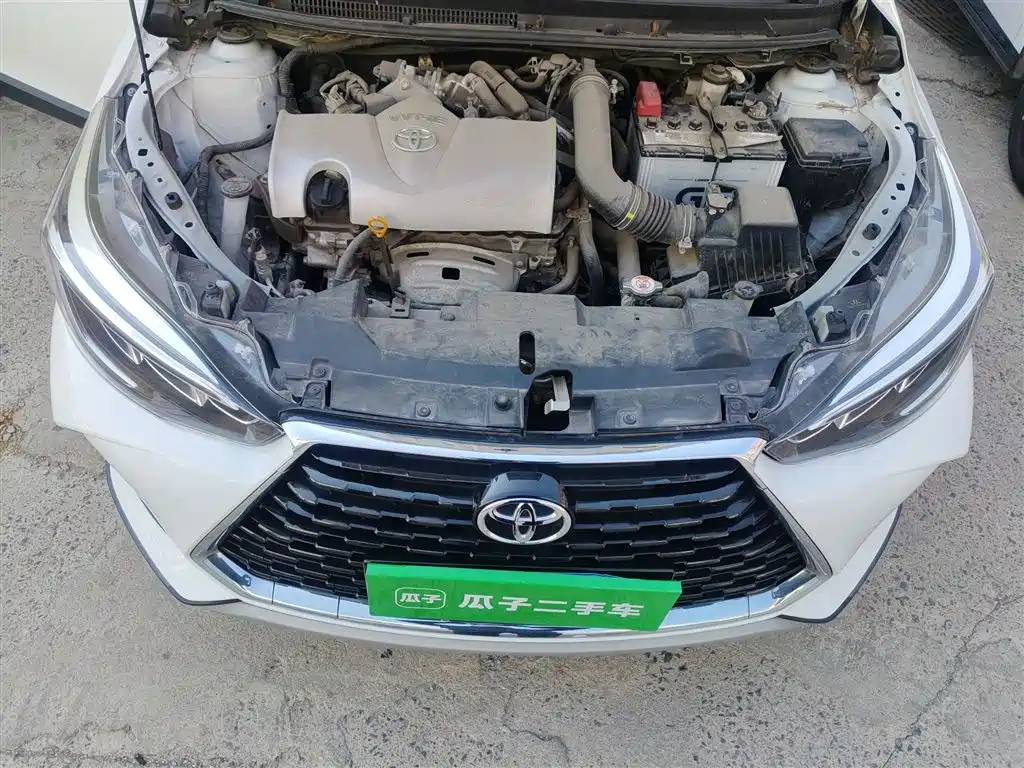 Toyota Yaris L 2019 — фото 11