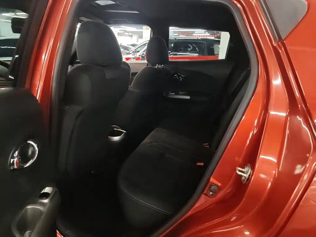 Infiniti ESQ 2019 — фото 17