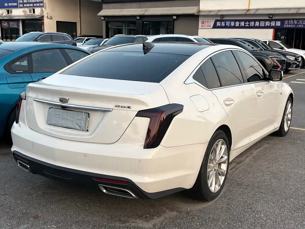 Cadillac CT5 2021 — фото 13