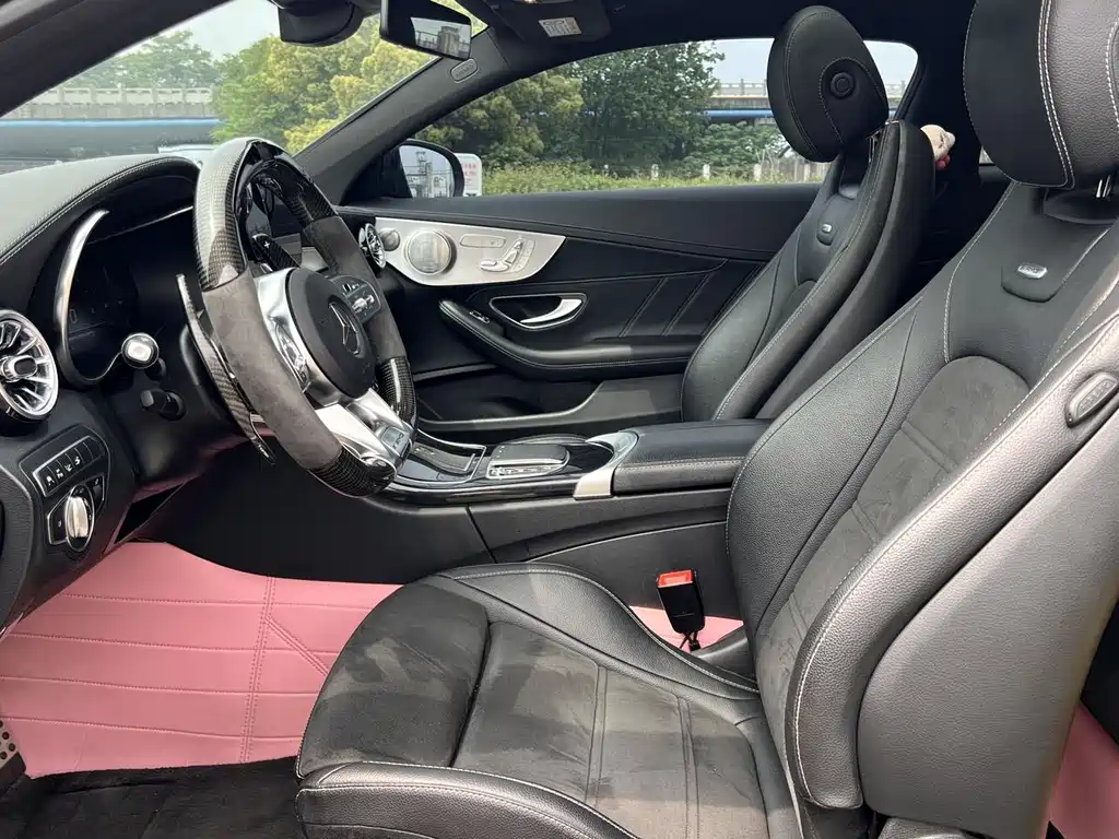 Mercedes-Benz C-Class AMG 2020 — фото 6