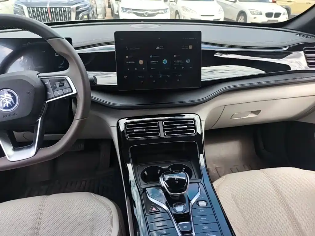 BYD Qin PLUS 2025 — фото 13