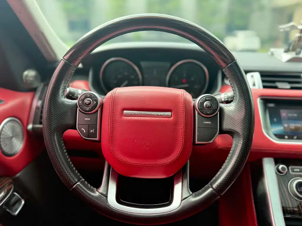 Land Rover Sport 2018 — фото 10