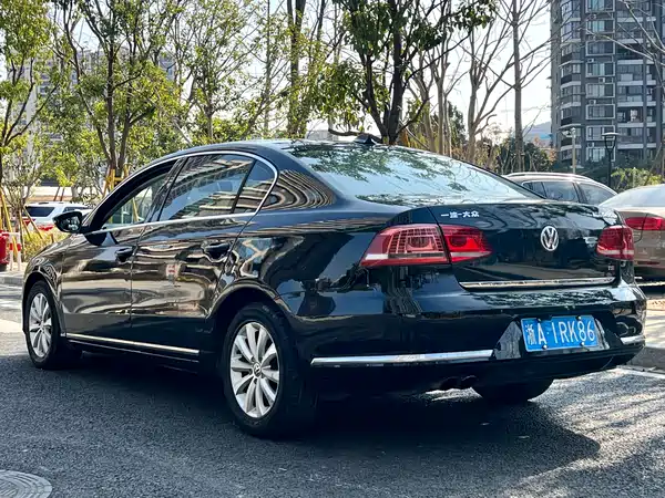 Volkswagen Magotan 2013