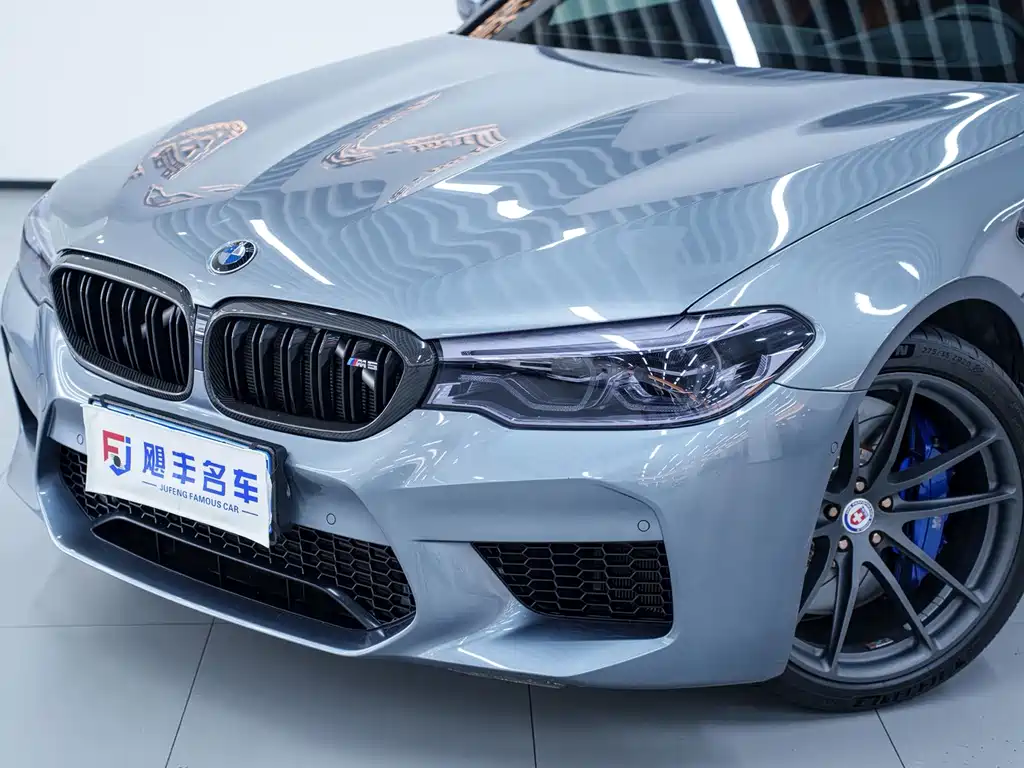 BMW M5 2019 — фото 3