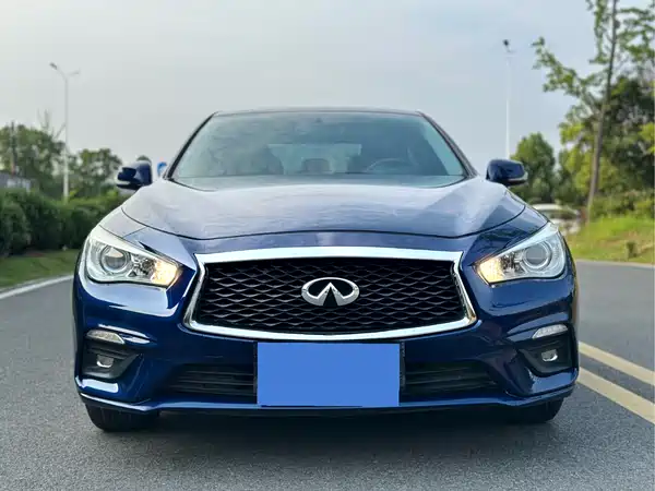 Infiniti Q50L 2018