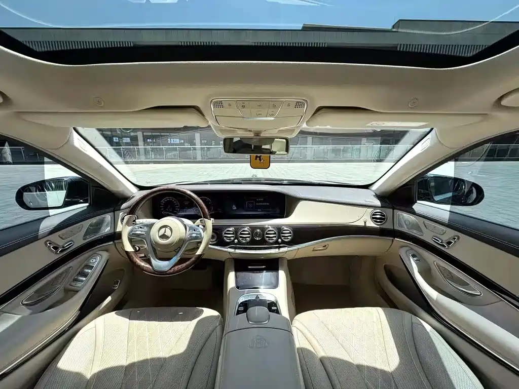 Mercedes-Benz Maybach S-Class 2019 — фото 10