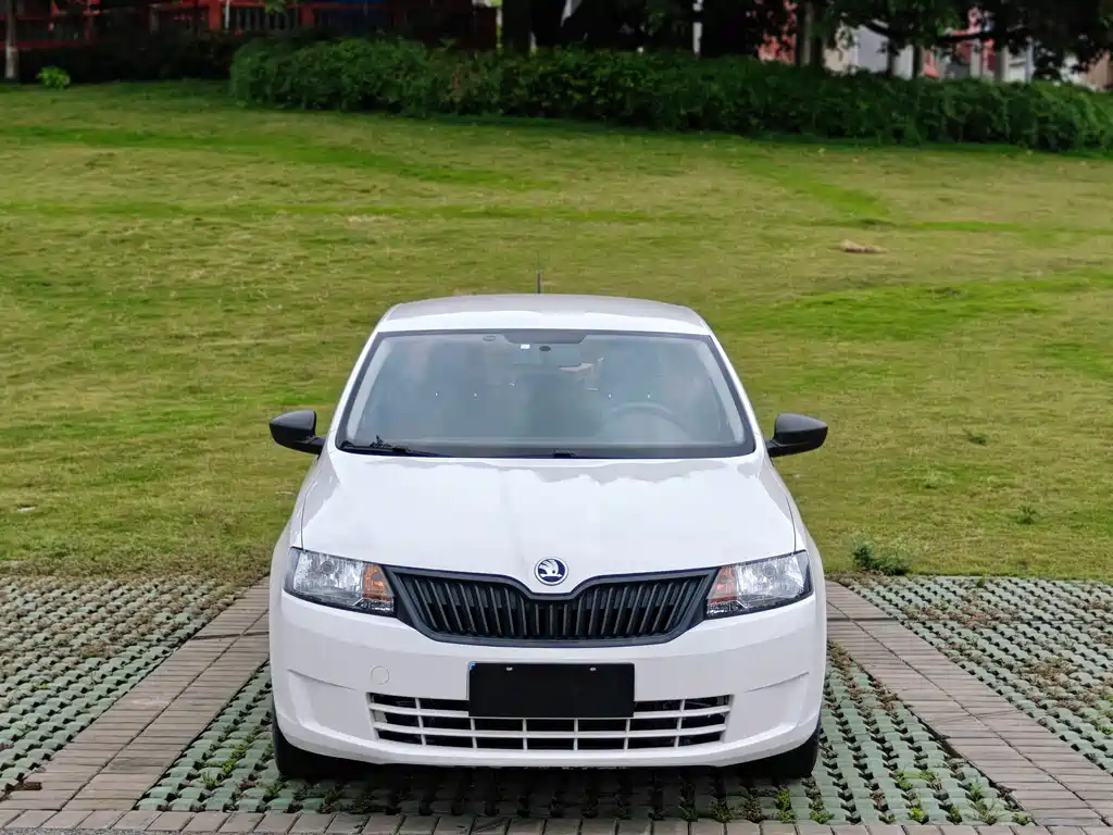 Skoda Rapid 2016
