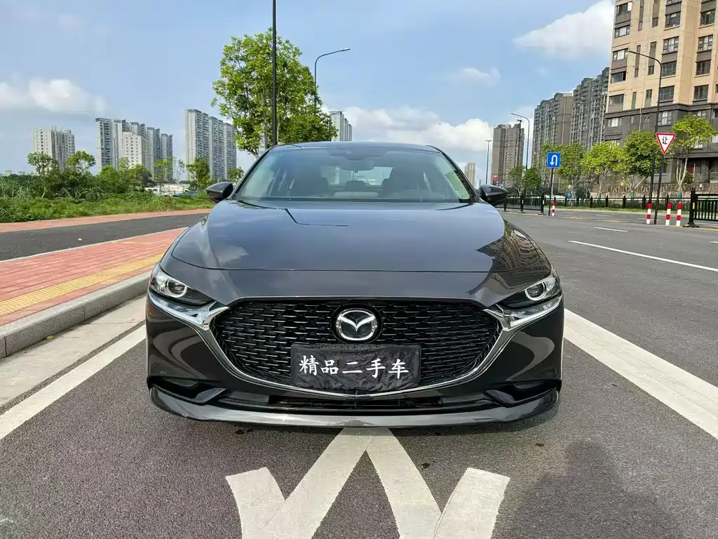 Mazda 3 Axela 2020 — фото 2