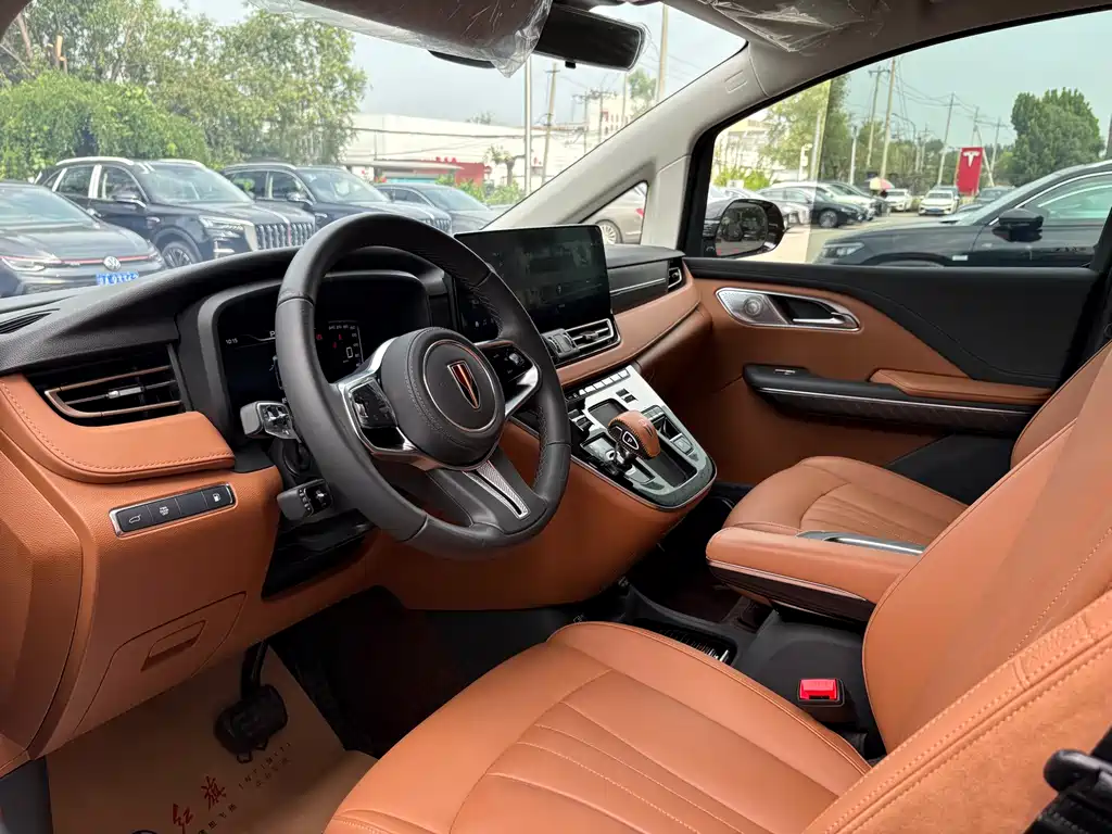 Hongqi HQ9 PHEV 2024